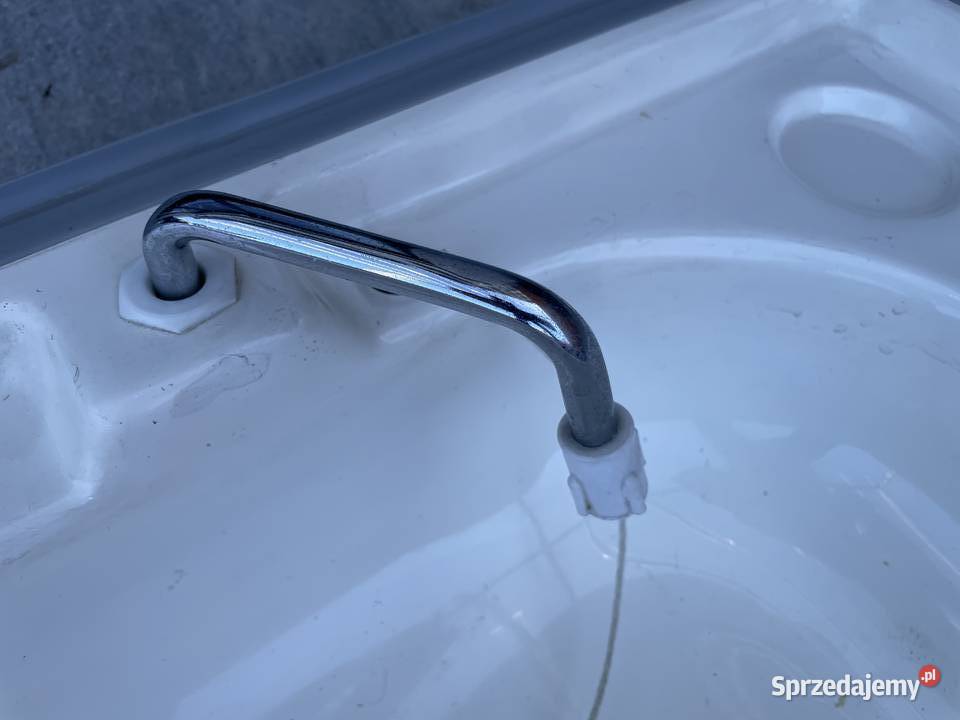 Umywalka z laminatu z kranem Kamper przyczepa Rzeszów