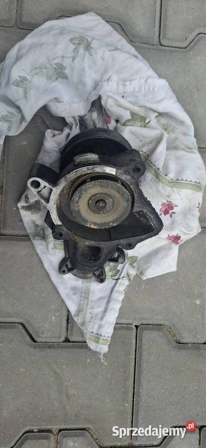 Pompa wody BMW E38 730D