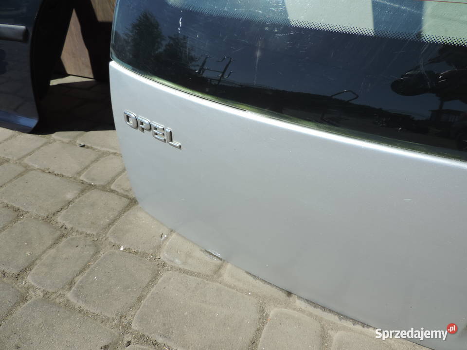 OPEL CORSA C Z147 KLAPA BAGAŻNIKA TYŁ TYLNA Rok produkcji 2002 Nowy Sącz