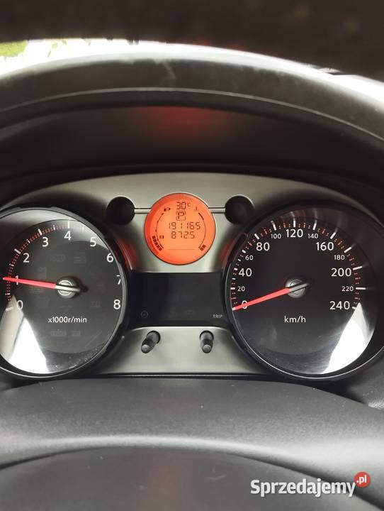 Nissan Qashqai 20 benzyna Webasto Kamera cofania Rok produkcji 2008 Radomsko