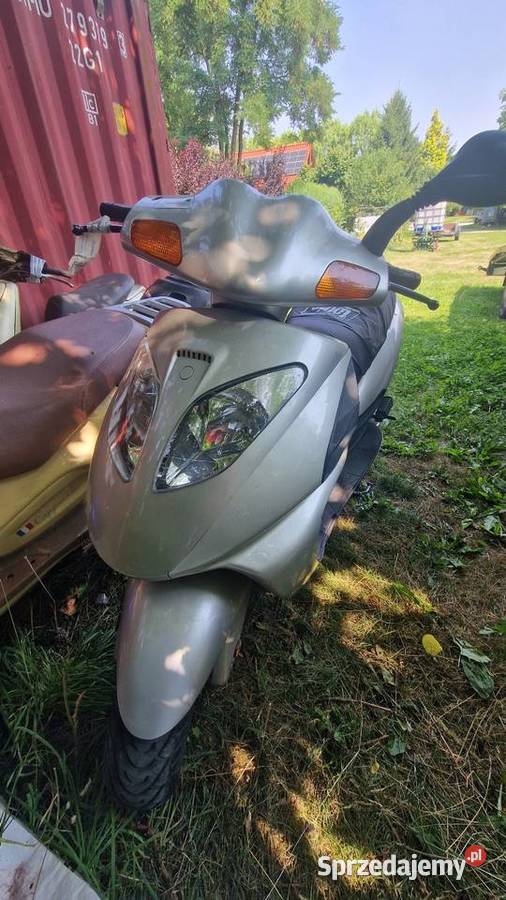 Pakiet pięciu skuterów Piaggio Aprilia Tgb Aprilia Wilczyce
