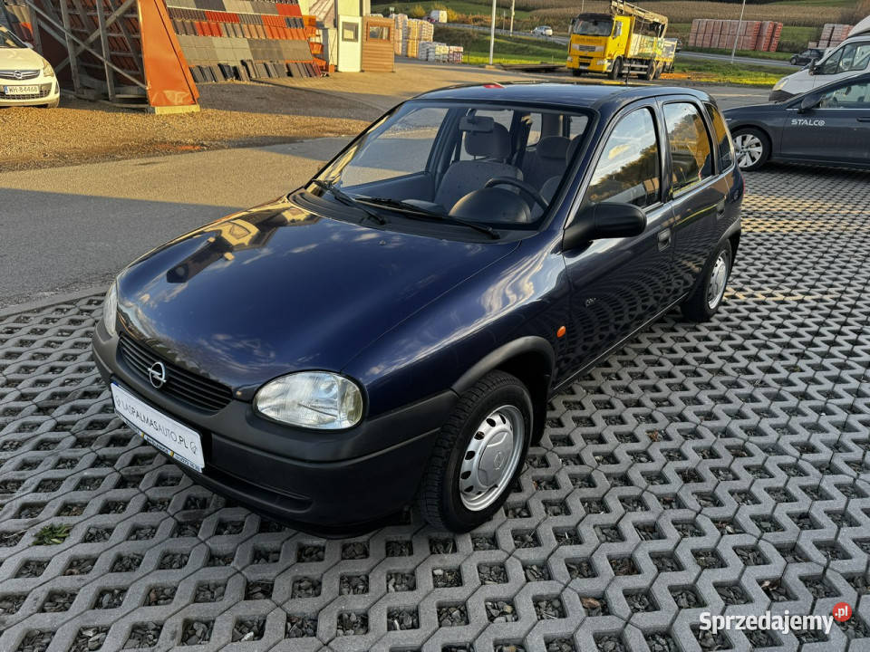 Opel Corsa prawdziwy klasyk samochód 1 90000km Gdów
