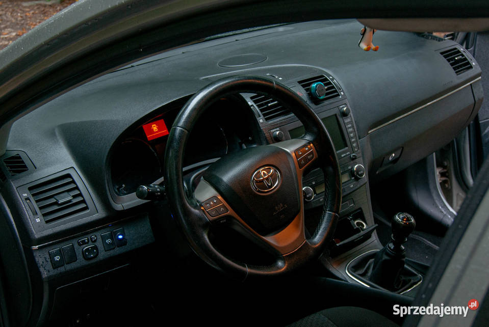Toyota Avensis T27 sprzedam