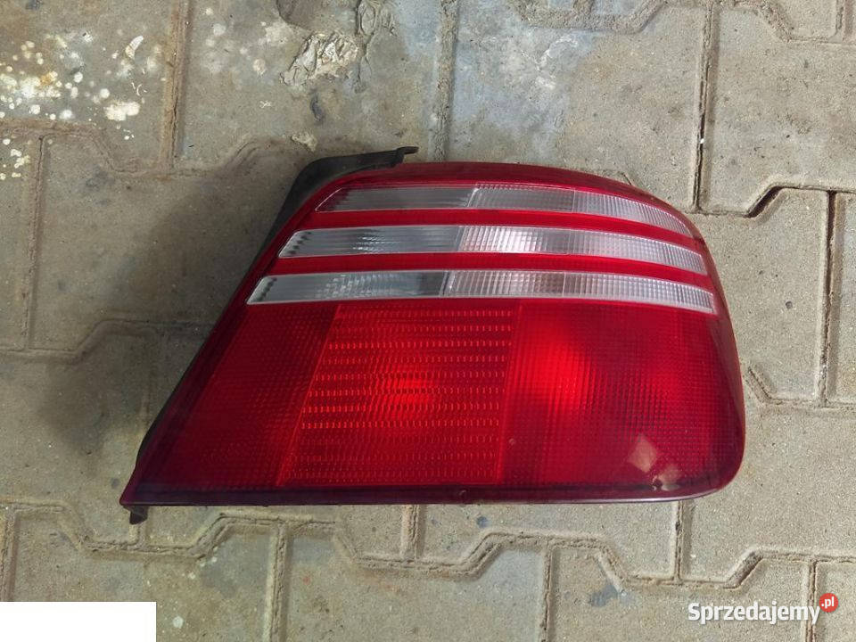 HONDA ACCORD 2001 LIFT LAMPA TYŁ PRAWA lubelskie Kozubszczyzna