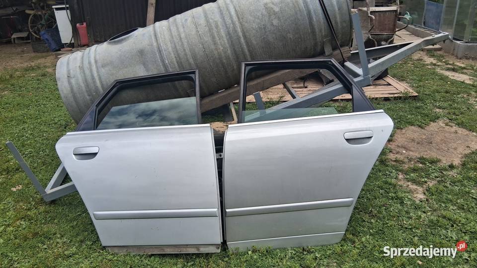 Audi a4 b6b7 kombi części Rok produkcji 2004 Tarnów