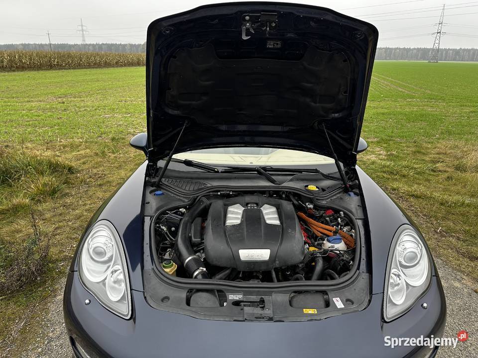 PORSCHE PANAMERA wielkopolskie