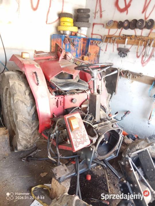 Sprzedam shibaura p21f uszkodzona sprzedam