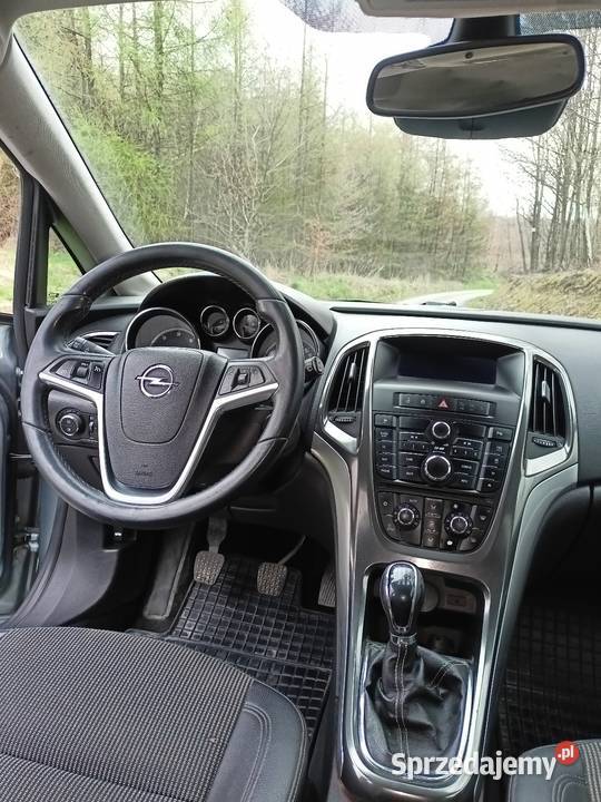 Opel Astra J 17 CDTI podkarpackie Jawornik Polski