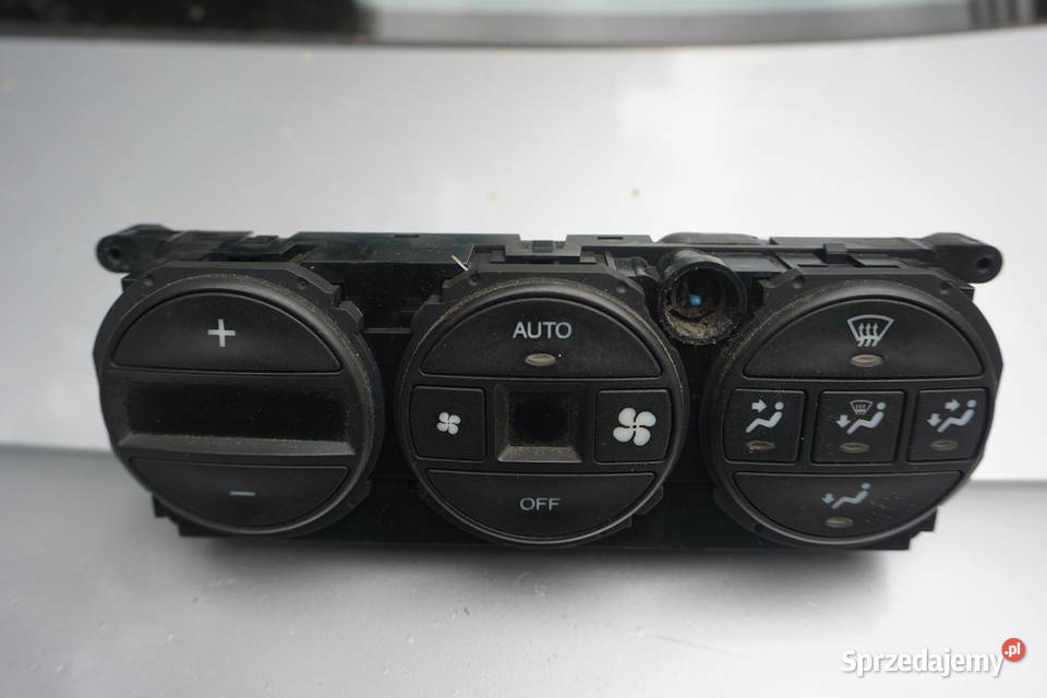 gm 90585246 vectra b panel klimatyzacji Jastrzębie-Zdrój