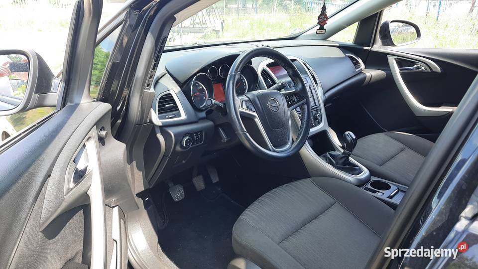 Opel Astra 14 Turbo 140 2010 r Klima Opłacona lubelskie Kraśnik