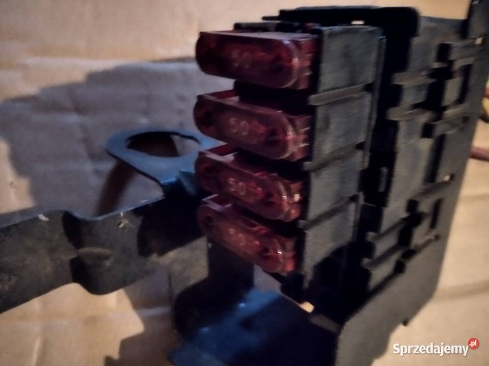 peugeot 106 citroen saxo skrzynka bezpiecznikowa sprzedam