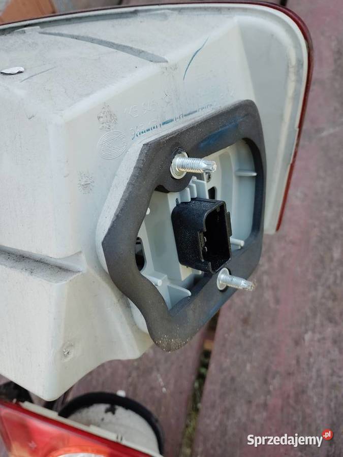Lampy tylnie VW Jetta V KOMPLET wielkopolskie Międzychód