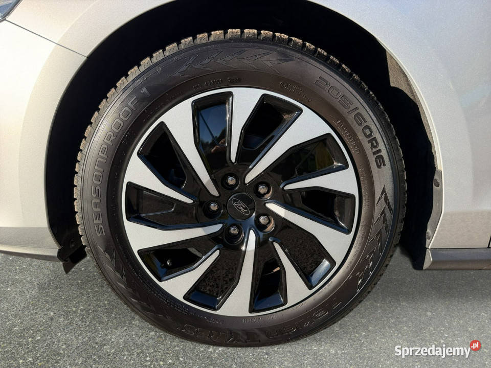 Ford Focus 10 EcoBoost mHEV Titanium X Z srebrny Warszawa