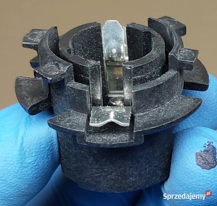 OPRAWKA ŻARÓWKI 12V5W OPEL CALIBRA 90392618 osobowe Mielęcin sprzedam