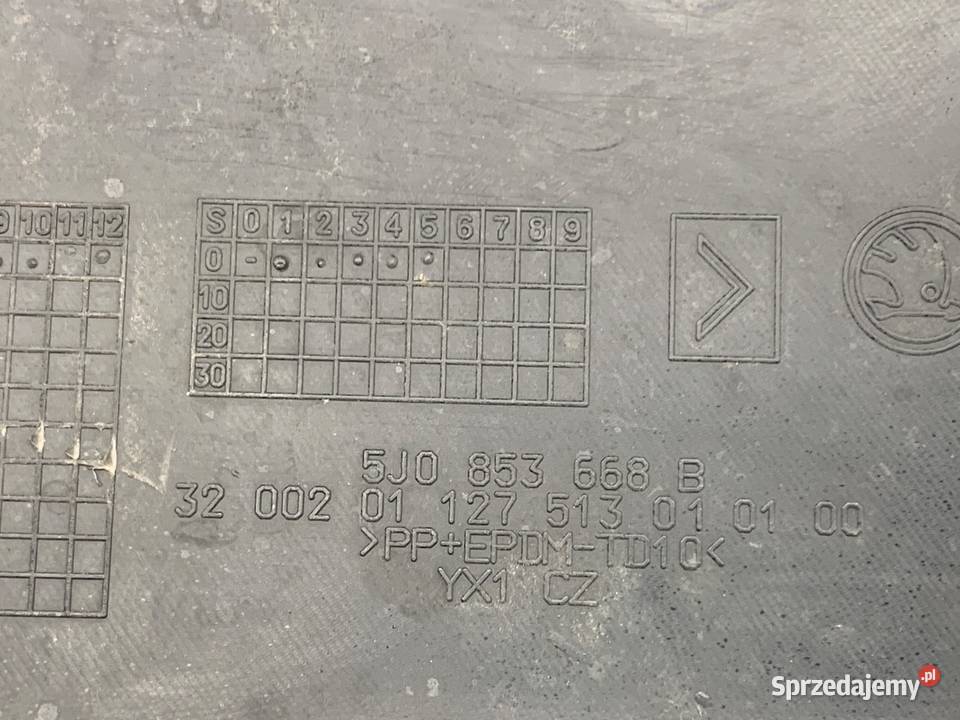 ATRAPA GRILL SKODA FABIA II 0614 5J0853668B Atrapy