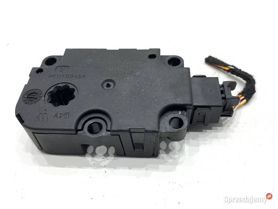 SILNIK NAGRZEWNICY AUDI CZ1139400051 A8 D5