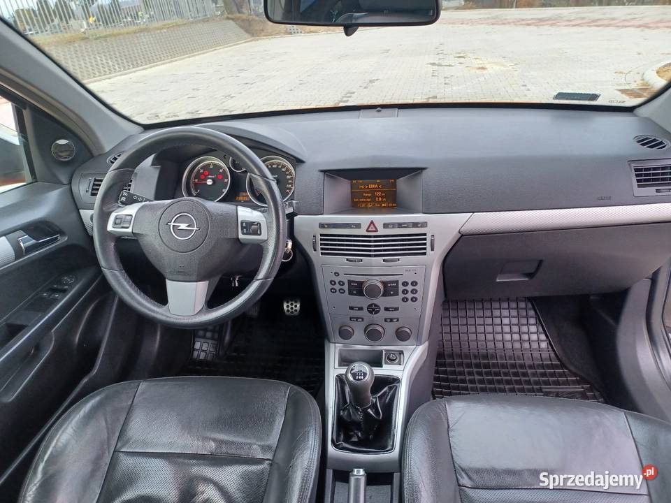 Opel Astra 19 150 wersja cosmo Złoty Stok