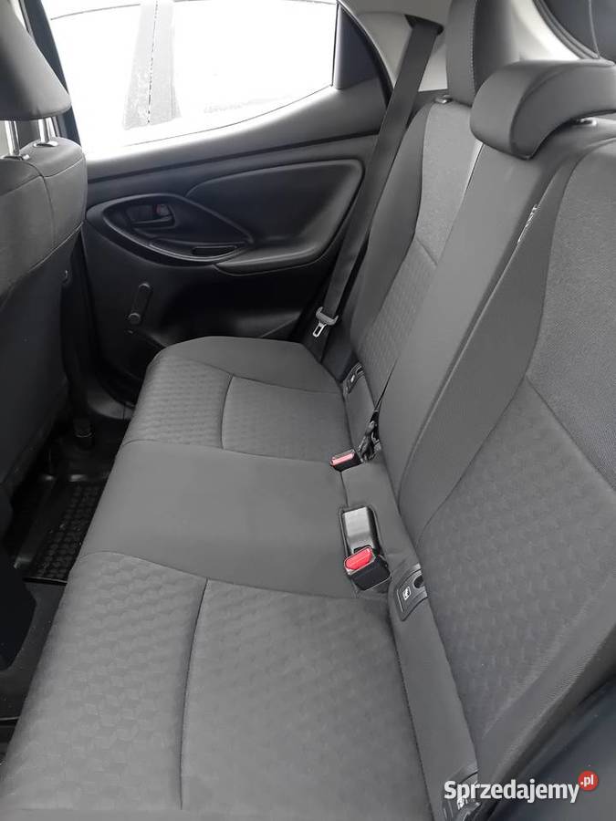 Sprzedam toyota yaris hybrid Comfort 2022 Ożarów Mazowiecki