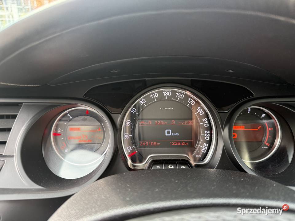 Citron C5 X7 30 V6 HDi Criollo C5 Samochody osobowe Grójec