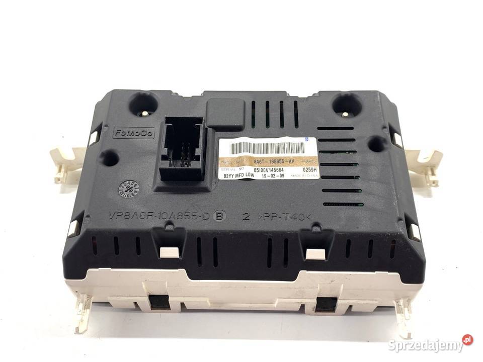 WYŚWIETLACZ FORD FIESTA MK7 8A6T18B955AH EKRAN osobowe podkarpackie sprzedam