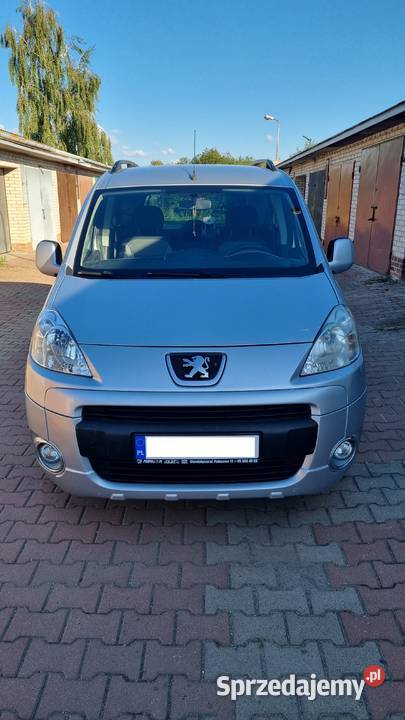 Sprzedam mój prywatny Peugeot Partner II Teepe Rok produkcji 2011 lubelskie Łęczna