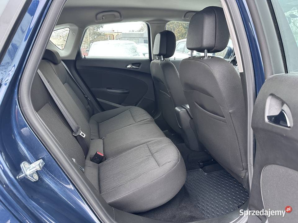 Opel Astra 16 benz 115 Salon IIWŁ Serwis Zamiana gniazdo AUX mazowieckie Warszawa