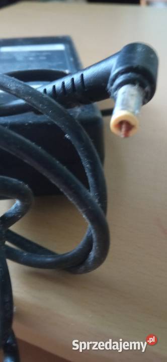 Sprzedam zasilacz do laptopa Poddębice