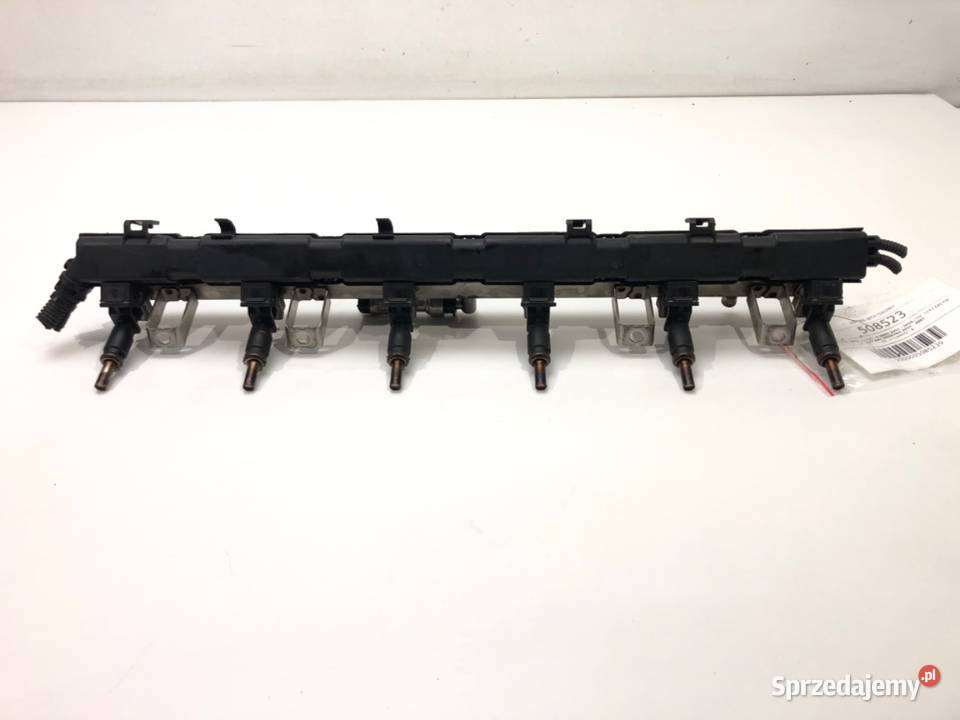 LISTWA WTRYSKOWA BMW E60 7542070 25 177