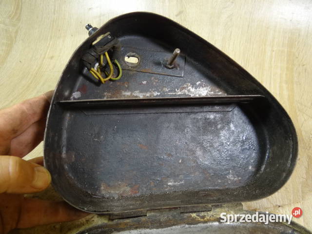 puszka narzędziowa IFA RT 125 org DDR dkw nsu lubuskie Żary
