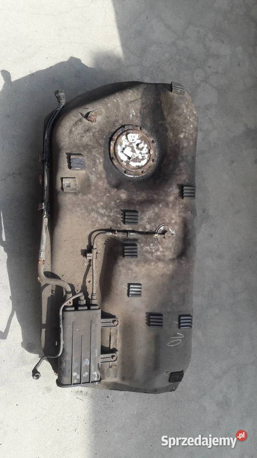 Kia sportage 3 zderzak przód zbiornik paliwa
