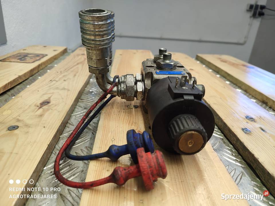 ELEKTROZAWÓR R933002032 L7454136BIOB010 BOSCH Wilkowo