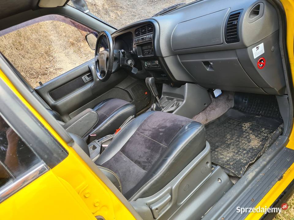 Isuzu trooper monterey 35v6 gaz automat Michałowice