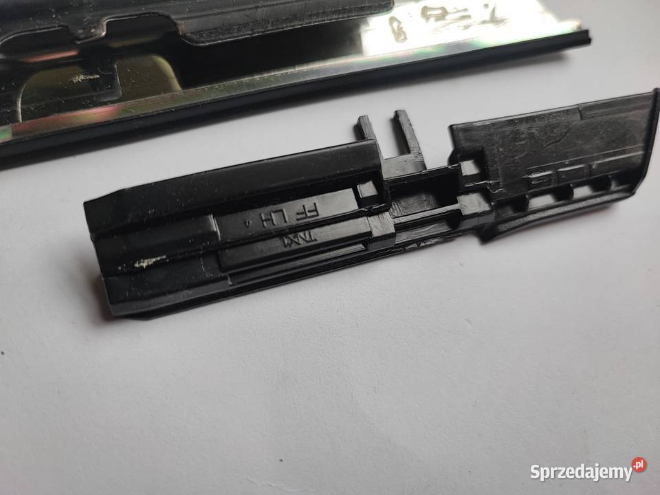 Spinka listwy szyby Lexus NX II 2023r spinki kujawsko-pomorskie Lipno