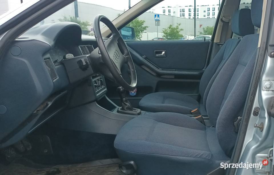 Audi 80 B3 18 s LPG czujnik parkowania Warszawa sprzedam