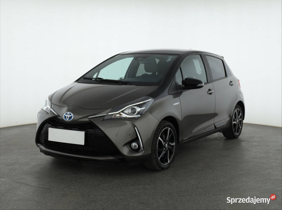 Toyota Yaris Hybrid Piaseczno