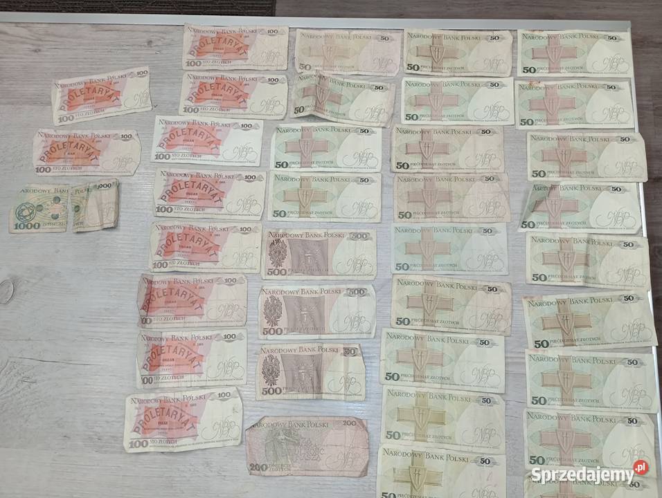 Banknoty PRL 50 100 200 500 33 sztuki Polska