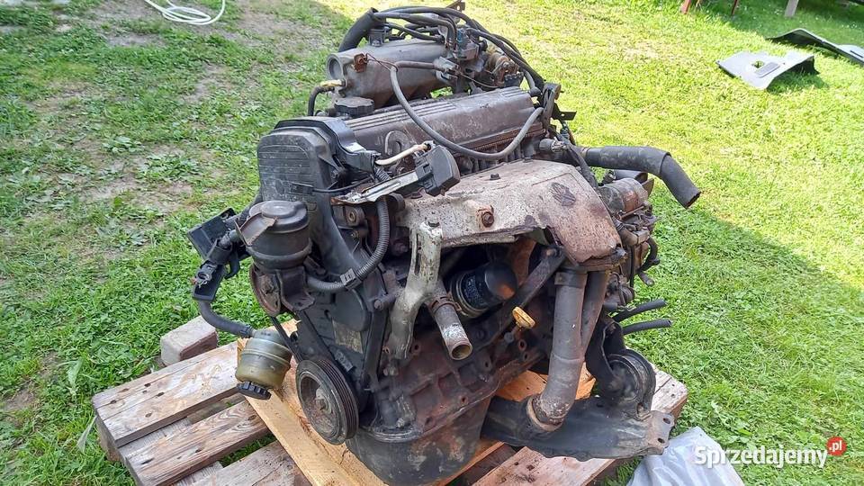 20231118 Silnik ze skrzynią biegów do Toyoty RAV