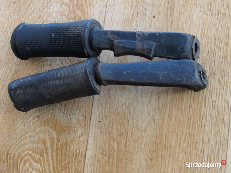 MZ ES 250 JASKÓŁKA PODNÓŻKI KIEROWCY Szewna