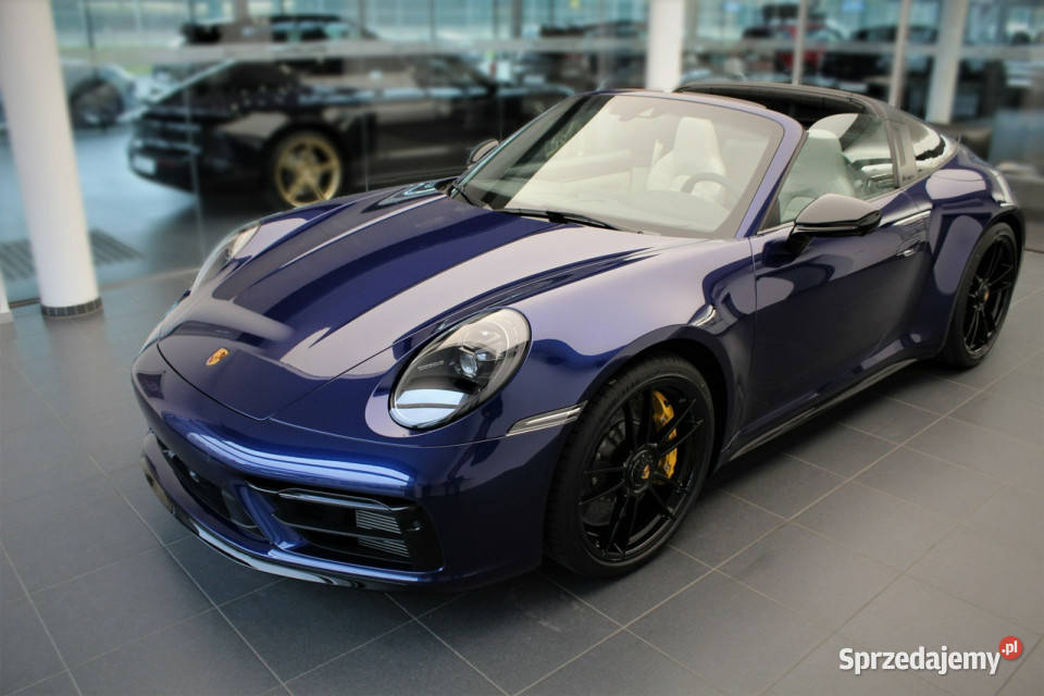 Porsche 911 Porsche 911 Targa 4 GTS 30 480 Zarejestrowany w Polsce Piotrków Trybunalski sprzedam