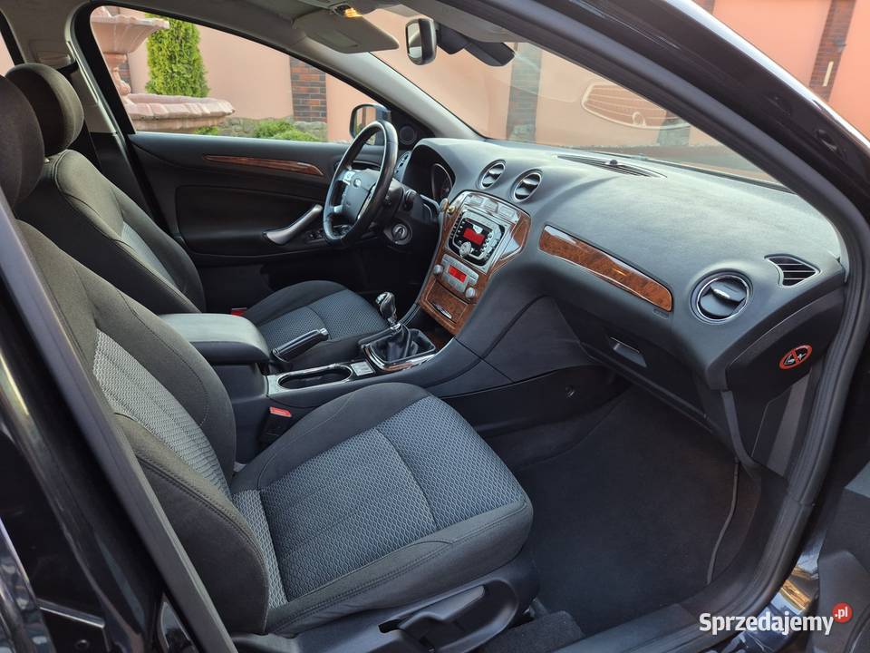 Ford Mondeo Ghia Liftback 20TDCI 140 piękny stan serwisowany w ASO Śliwice