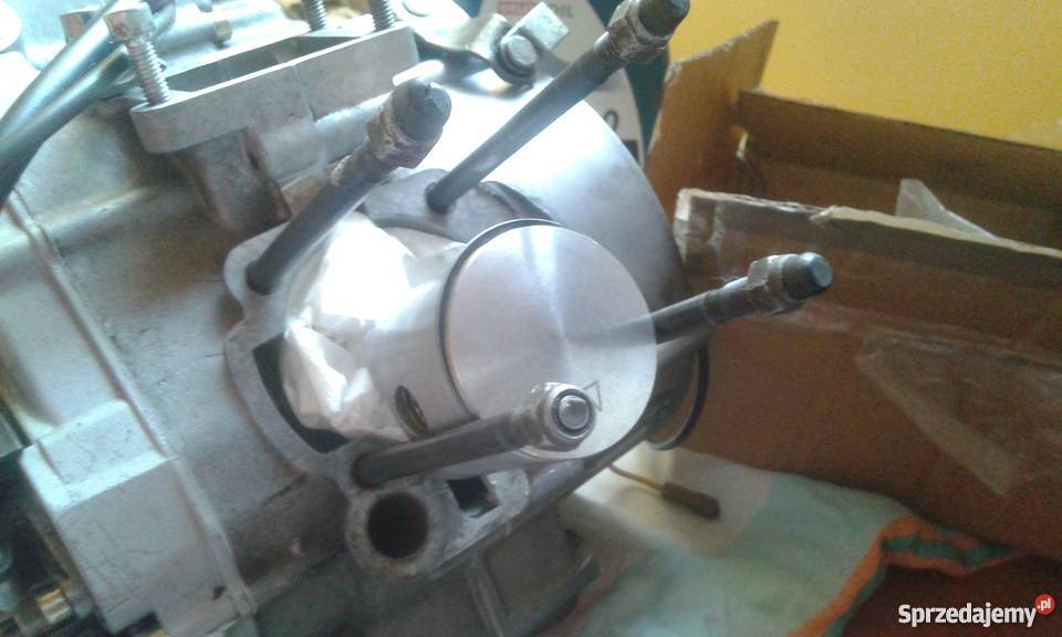 Cylinder 70ccm am6 polini malina airsal am6 debi manualna Peugeot