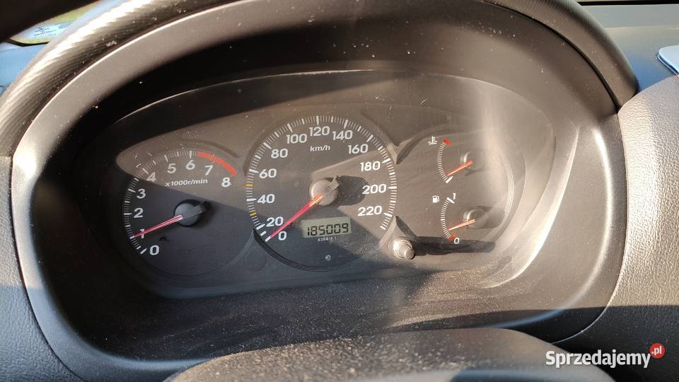 Honda Civic 16 110 vtec 2/3 Tajęcina