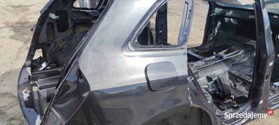 ĆWIARTKA BŁOTNIK PRÓG PRAWY TYŁ AUDI Q5 8R LZ7L śląskie Przystajń