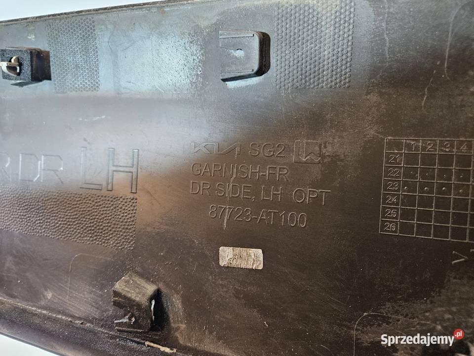 KIA NIRO II 2 LISTWA DRZWI LEWY PRZÓD LEWA osobowe Międzychód