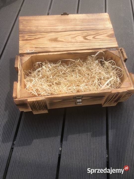 Drewniana skrzynka na wino prezent dekoracja Poznań