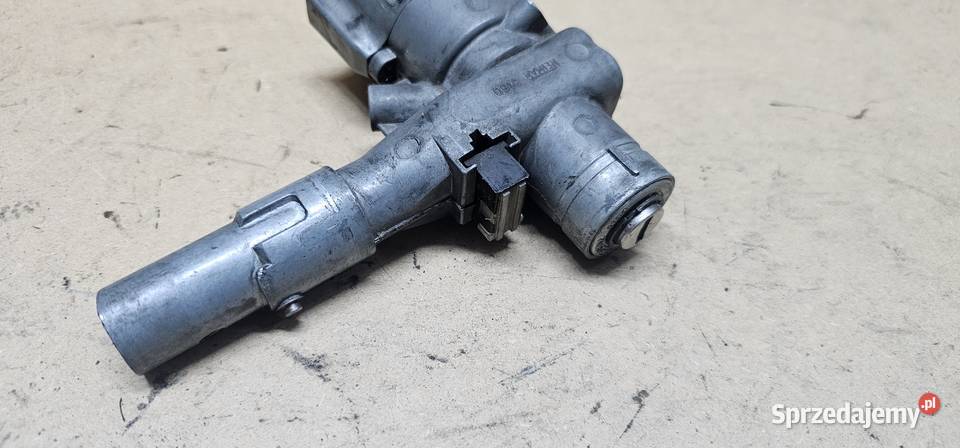 Stacyjka mercedes w123 Zbąszyń