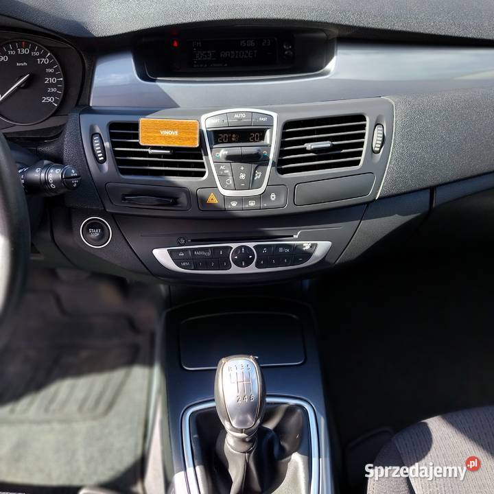 Renault Laguna III 16 Benzyna 2010 Klimatyzacja