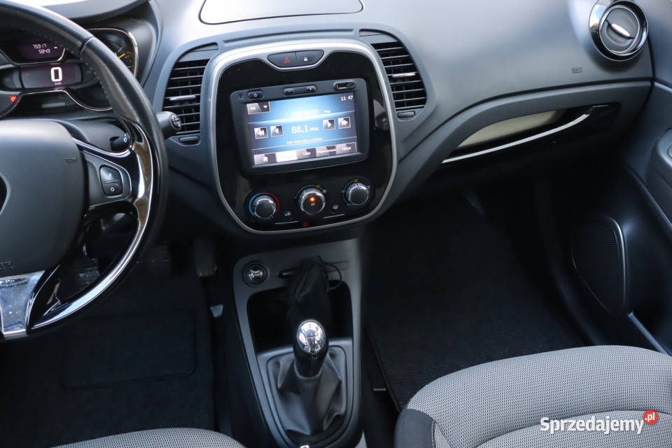Renault Captur 09 TCe Zabrze