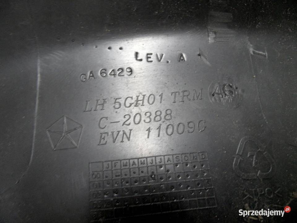 CHEROKEE KJ III 04r listwa nakładka błotnika Listwy i nakładki