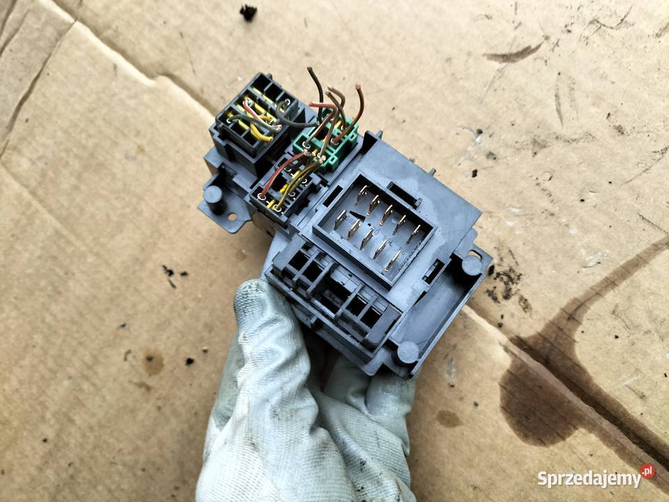 OPEL AGILA A 10 włącznik wyłącznik świateł Kamień-Kolonia